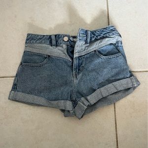 pacsun womens mom shorts in size 24
